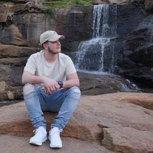 Meet your Posher, Mark